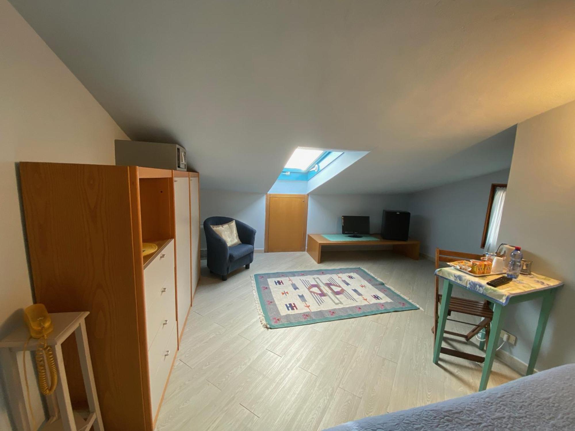 Albergo La Pineta Marina dʼMarina dʼAndora Стая снимка